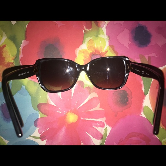 Tory Butch Sunglasses main image 7